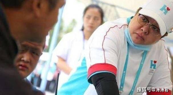 国外吃瓜名场面,揭秘各国“瓜界”名场面